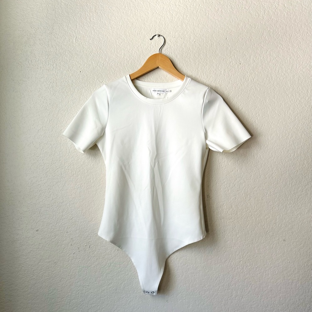 Good American Compressive Scuba White Short Sleeve Bodysuit Size 3